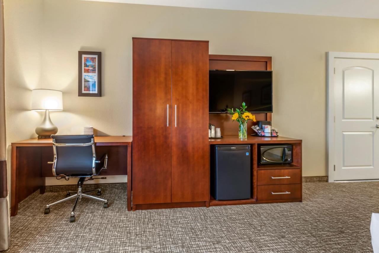 Comfort Inn Brewster Exteriér fotografie